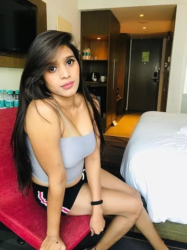 कॉल गर्ल्स सर्विस  शेवगांव